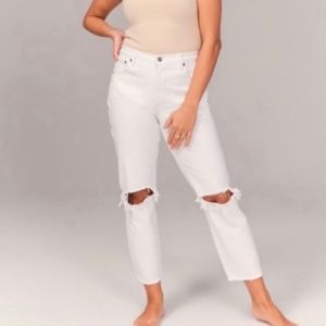 Abercrombie white high rise mom jean, sz 31